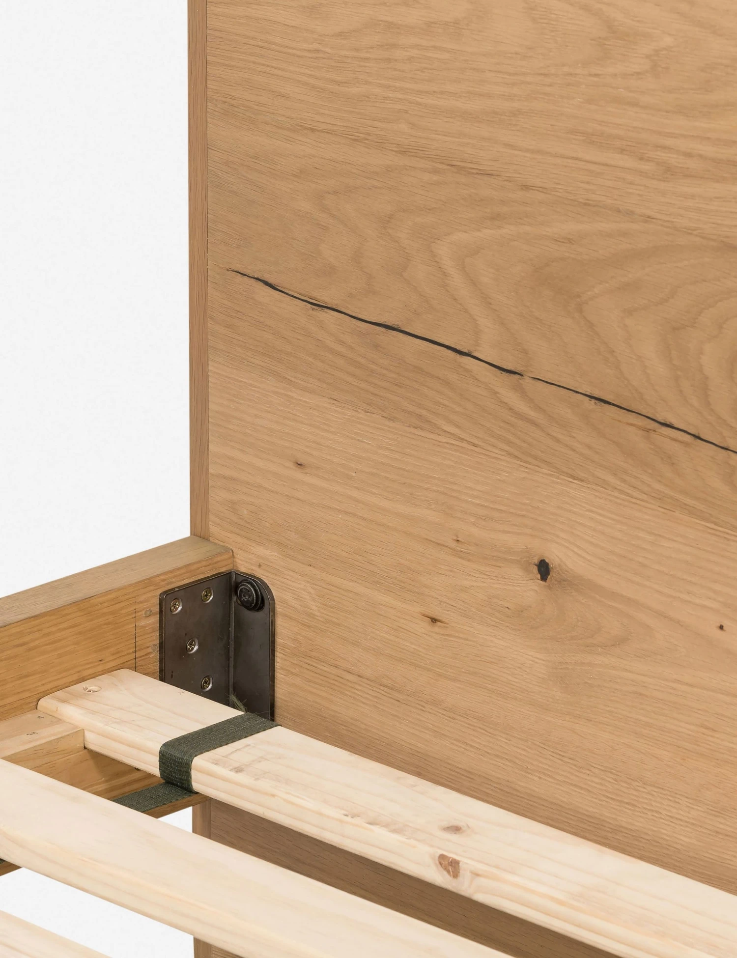 109285-002_DET_3.jpg Lulu And Georgia Furniture Lanny Platform Bed