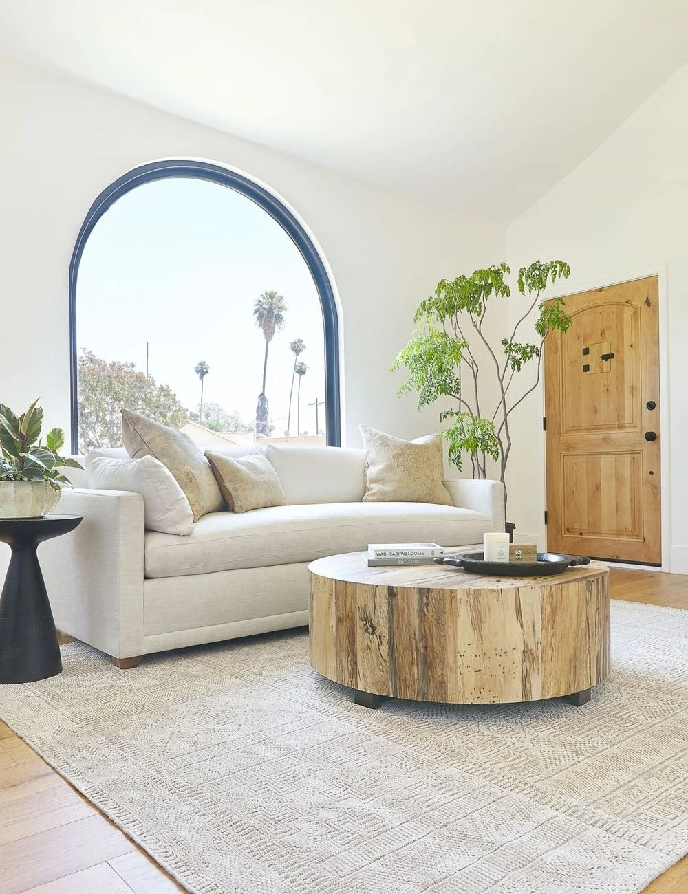 20190718-10thst_home_day_221381-low_res_2_1.jpg Lulu And Georgia Rugs Melanie Rug