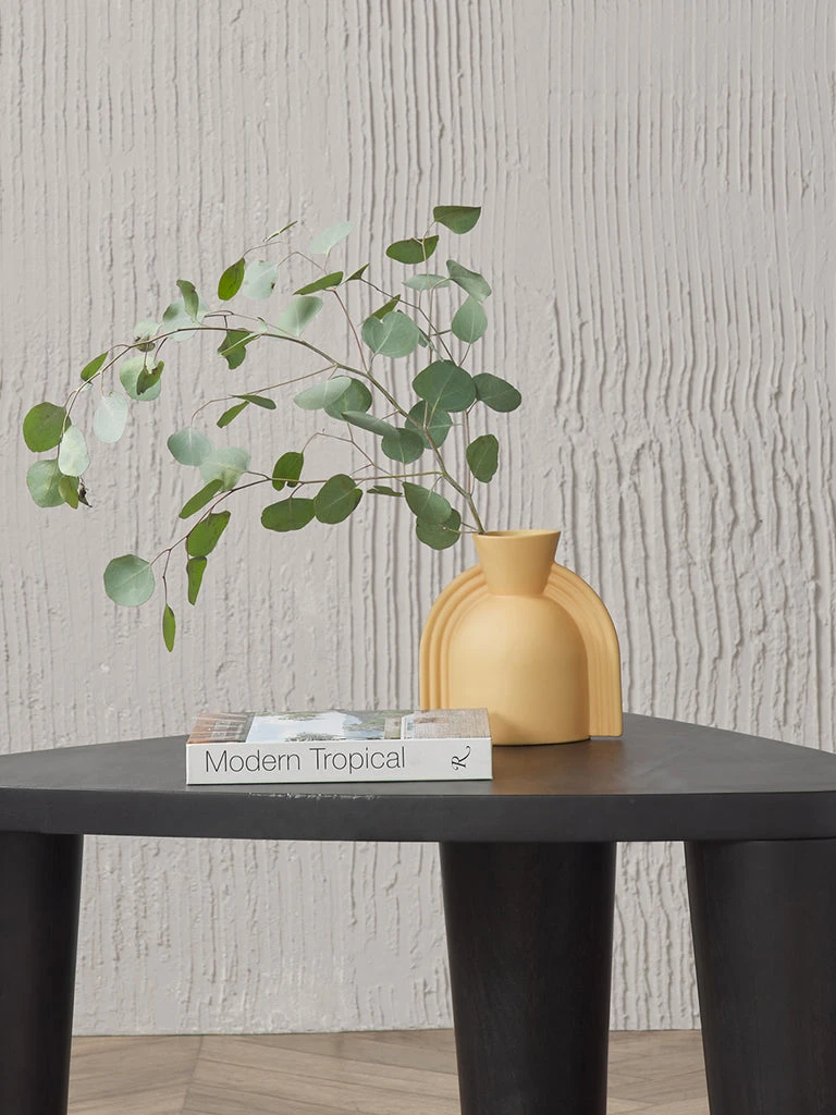 20210728-FallStudioLifestyle1185_sitecrop.jpg Lulu And Georgia Selena Vase Décor