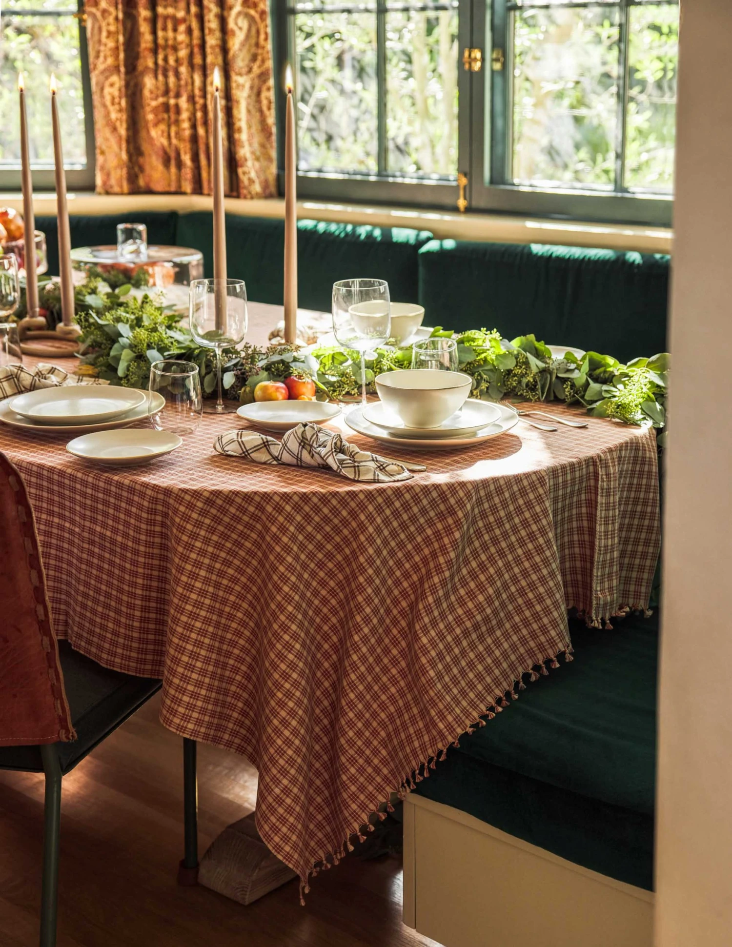 20210804-HOLIDAY211862-SITECROP.jpg Lulu And Georgia Heather Taylor Home Katherine Plaid Tablecloth Kitchen + Dining