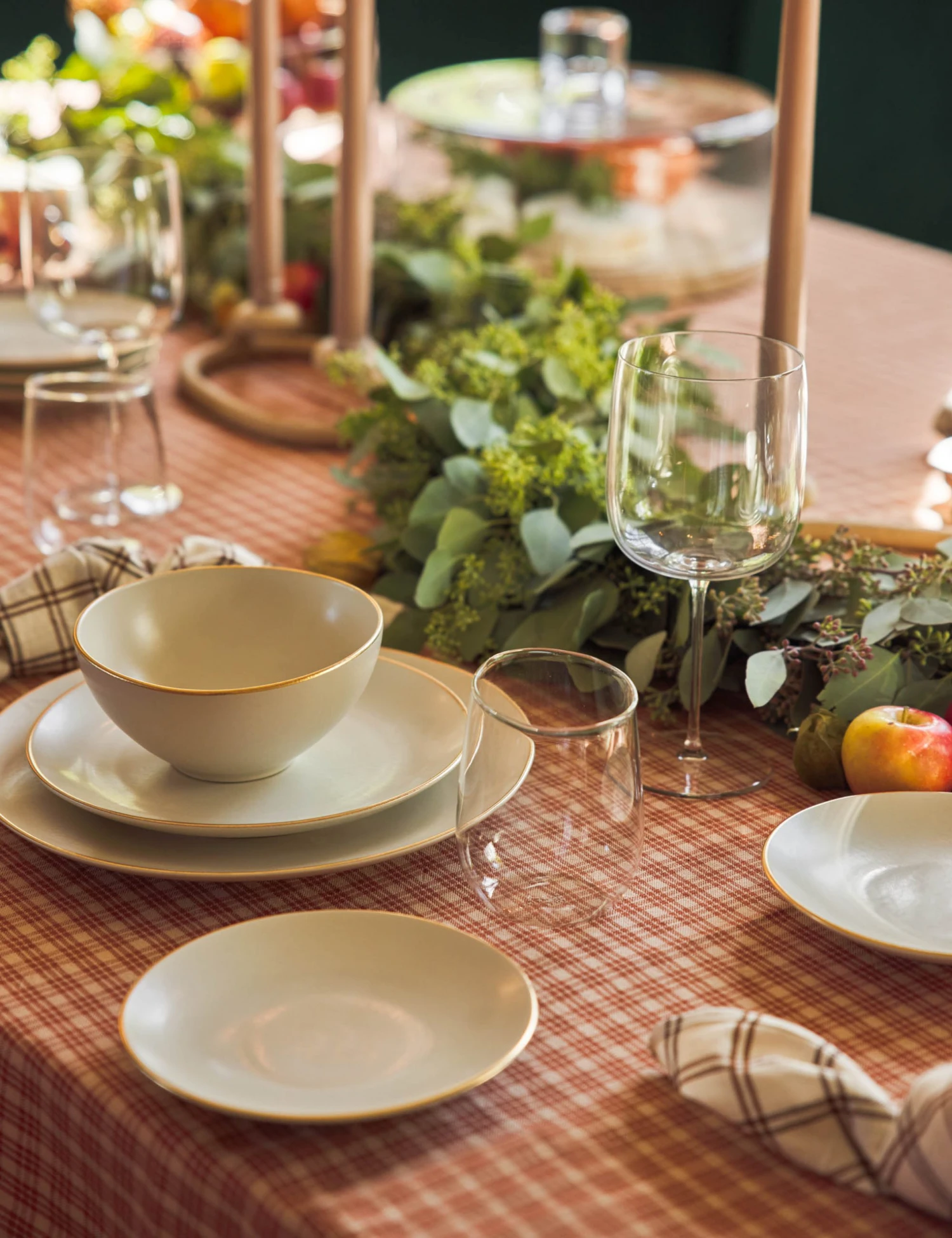 20210804-HOLIDAY211877-SITECROP_192a893a-98b4-4534-b52a-7c7a528ef521.jpg Lulu And Georgia Costa Nova Augusta Dinner Plates (Set Of 6)