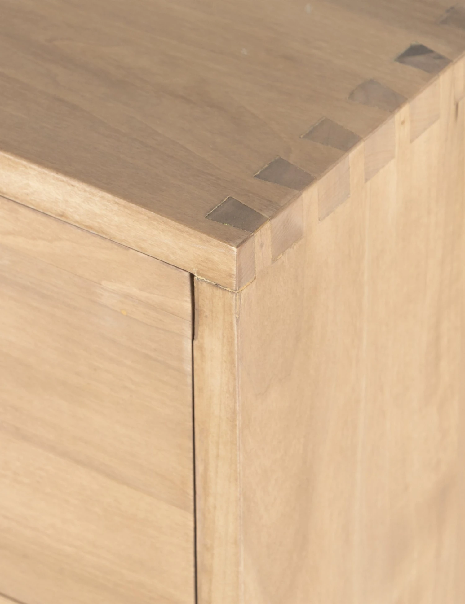 226507-001_DET_4.jpg Lulu And Georgia Furniture Maeve Dresser