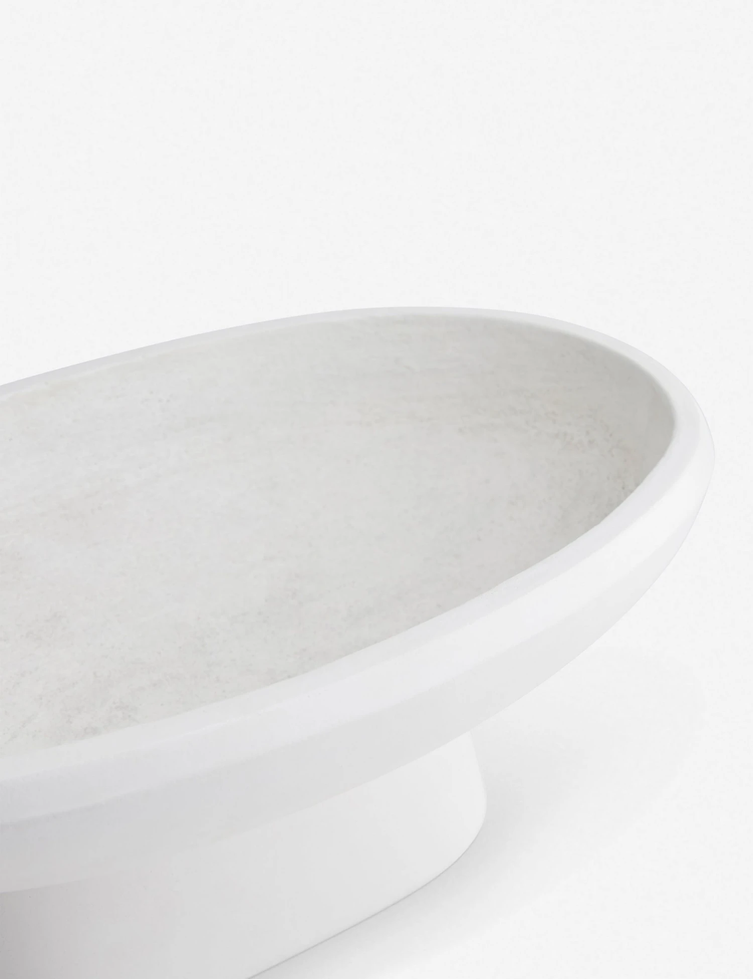 5555.d3.jpg Lulu And Georgia Décor Chelsea Centerpiece By Arteriors