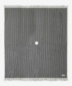 Lulu And Georgia Beach Blanket By Business & Pleasure Co. New 3 Lulu And Georgia Beach Blanket By Business & Pleasure Co. New