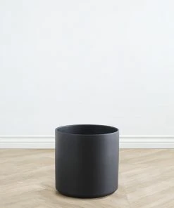 Lulu And Georgia LBE Design Ceramic Planter Décor