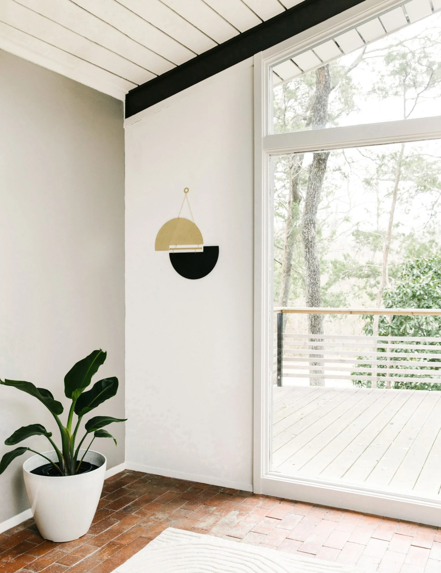 LG_horizon_wall_black_brass-4.jpg Lulu And Georgia Circle & Line Horizon Wall Hanging Walls