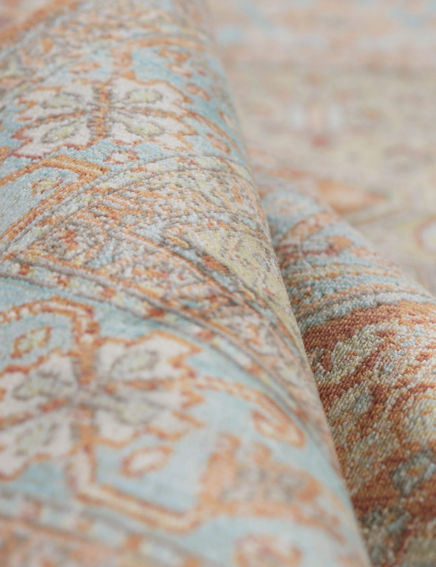 LILLILIH-2COP_3.jpg Lulu And Georgia Earth Tones Zari Rug