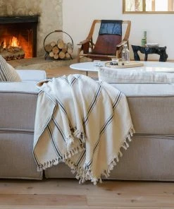 Lulu And Georgia House No. 23 Monte Viso Bed Cover