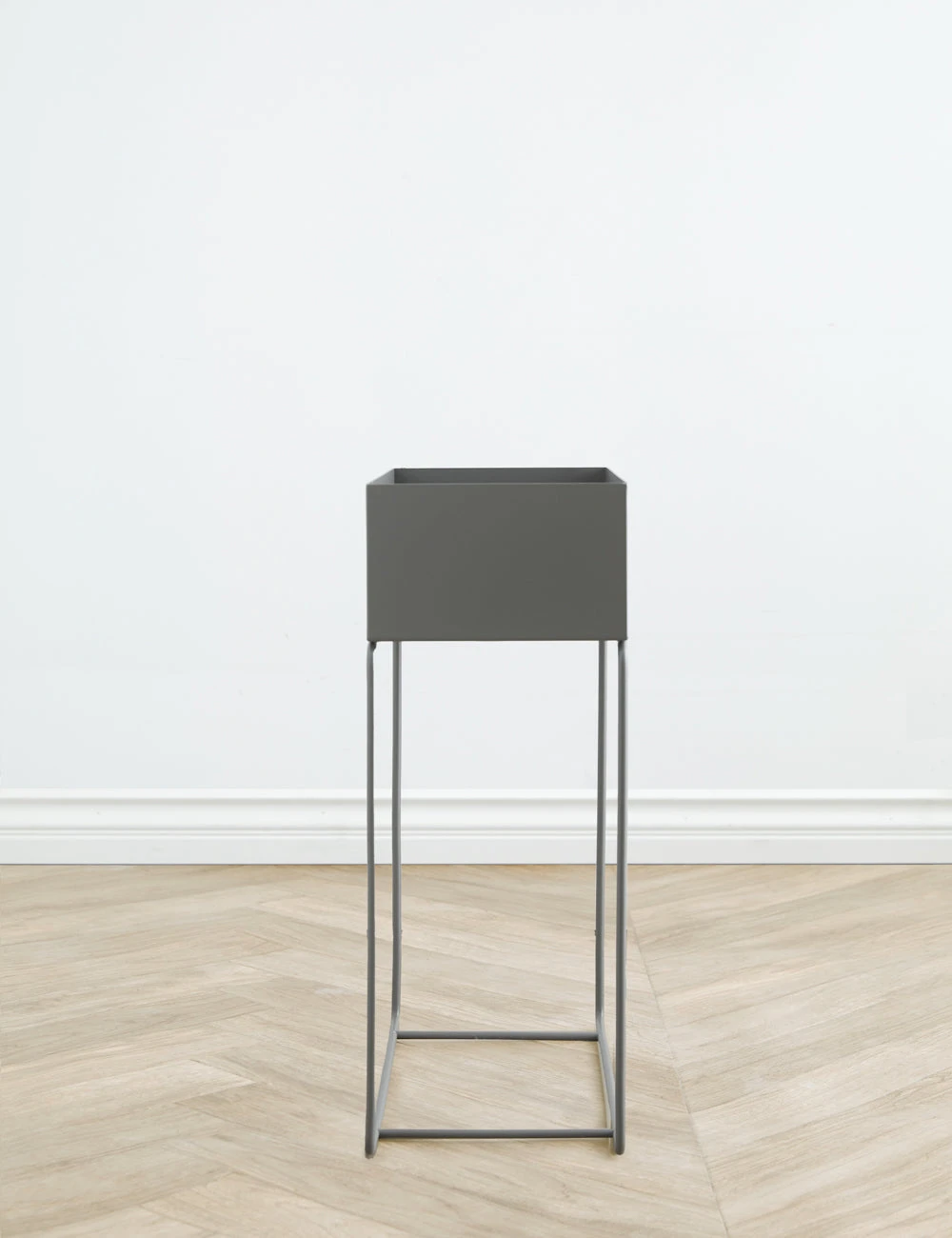 RavinePlanter_Gray_10547.jpg Lulu And Georgia Décor Ravine Planter