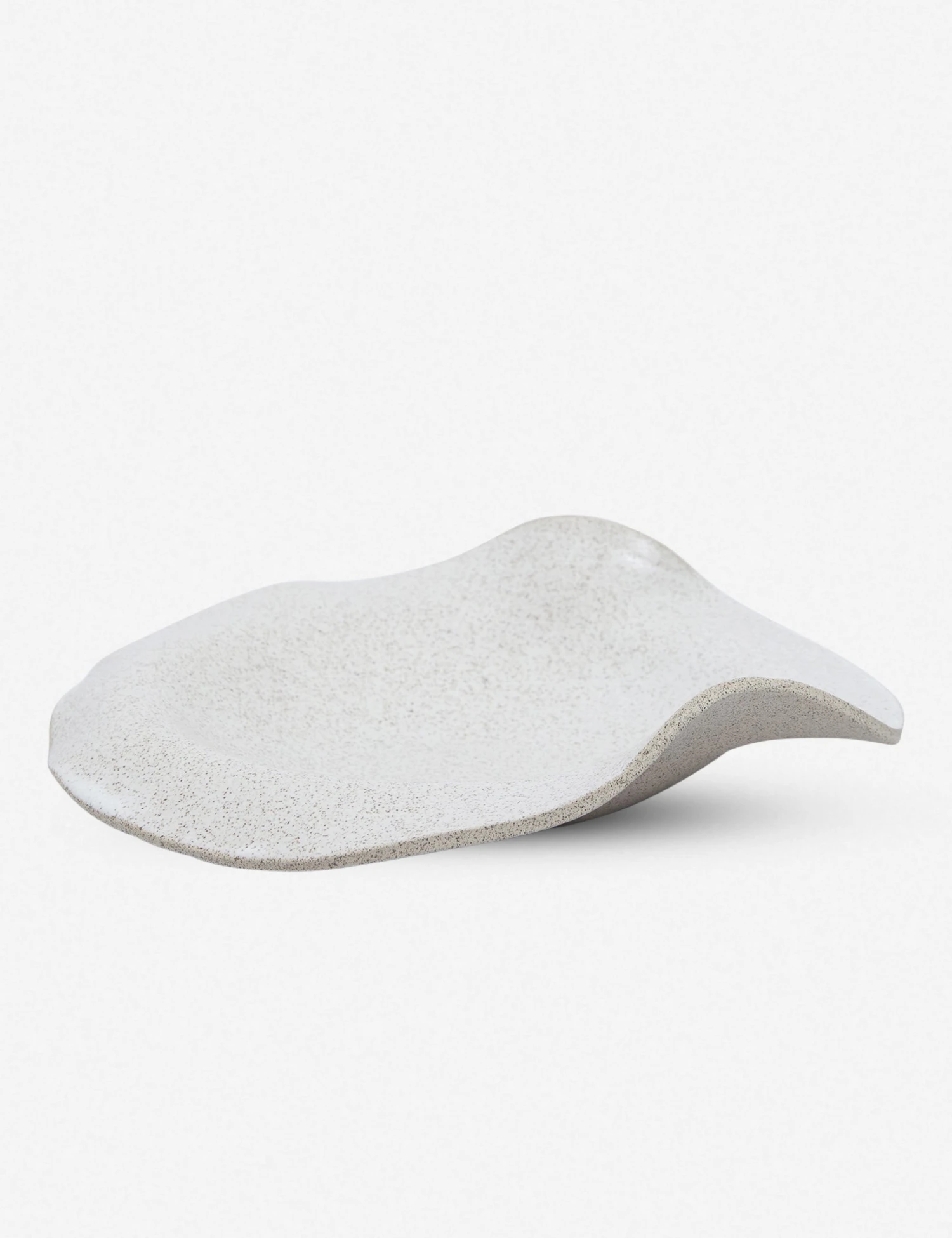 SINCeramicsRayaRoundPlatter_4082.jpg Lulu And Georgia Raya Round Platter By SIN Spring Collection