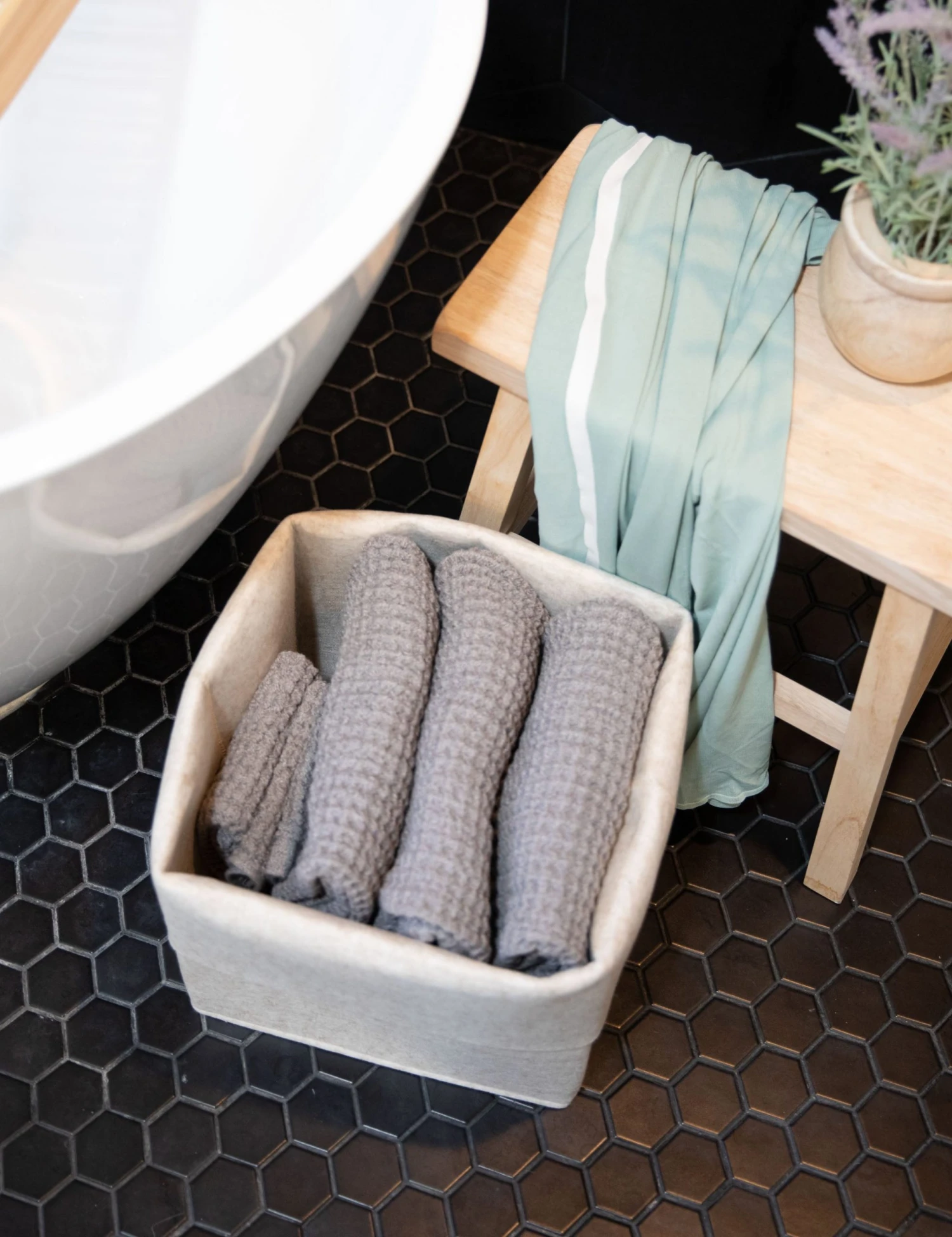 SJ_Super_4-21-1178_1.jpg Lulu And Georgia SortJoy The Flex Bin, Original (Set Of 3) Décor