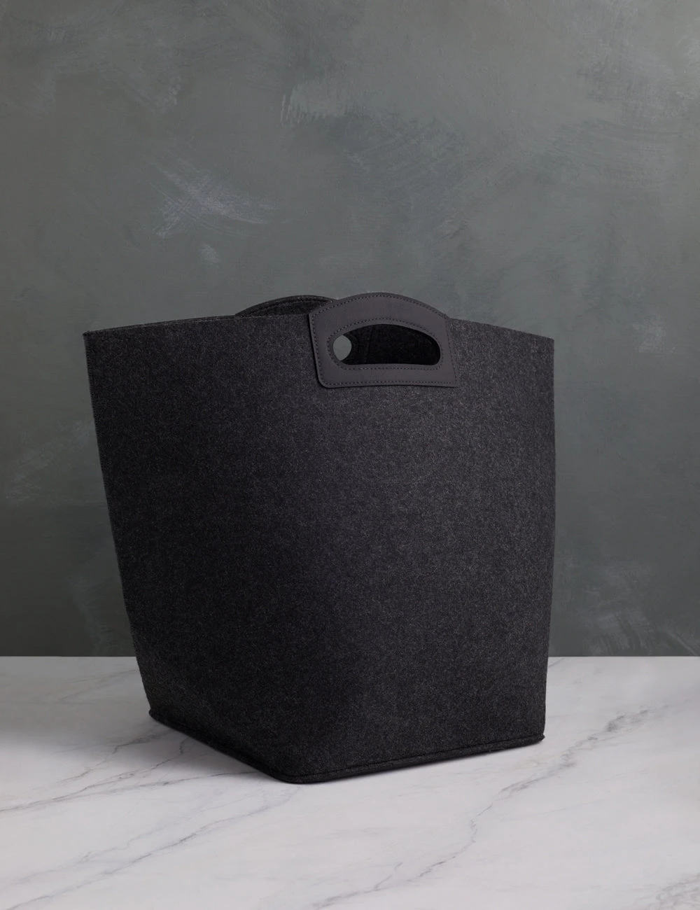 SortJoyTheHandleBin_Carbon_Setof2_-329-SITECROP.jpg Lulu And Georgia SortJoy The Handle Bin (Set Of 2) Décor