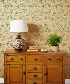 Lulu And Georgia Sweet Caroline Wallpaper