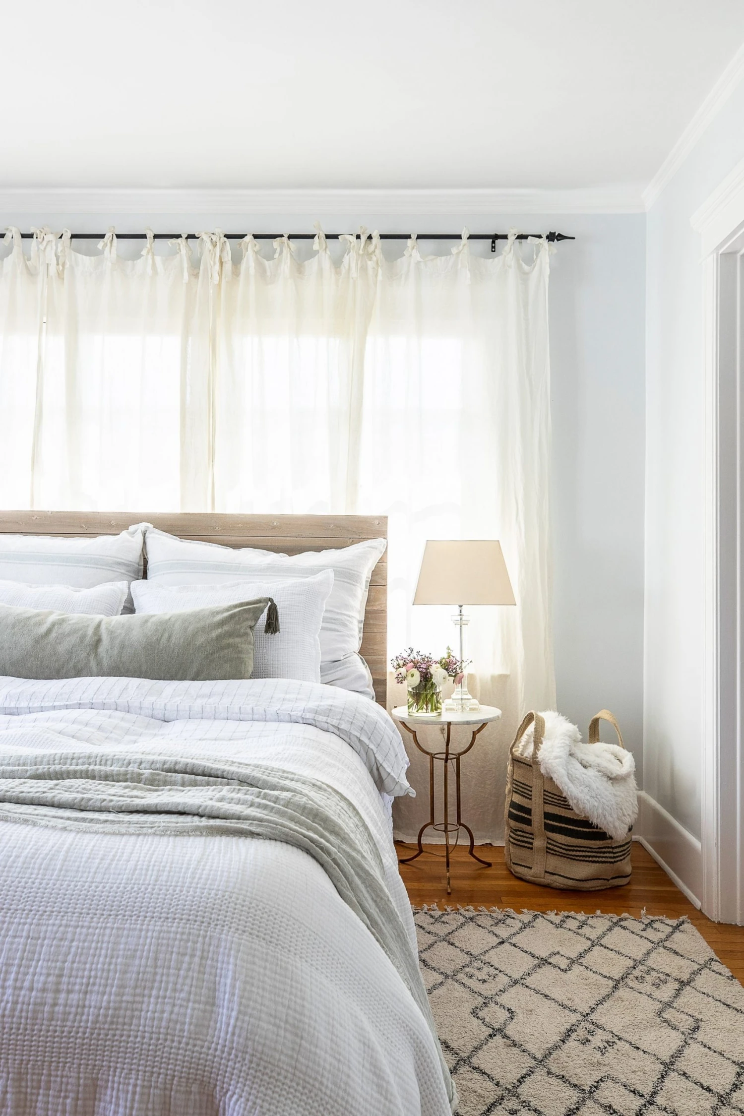 a76i0839-hdr-2-edit_1_3.jpg Lulu And Georgia Décor Pom Pom At Home Savannah Handwoven Basket