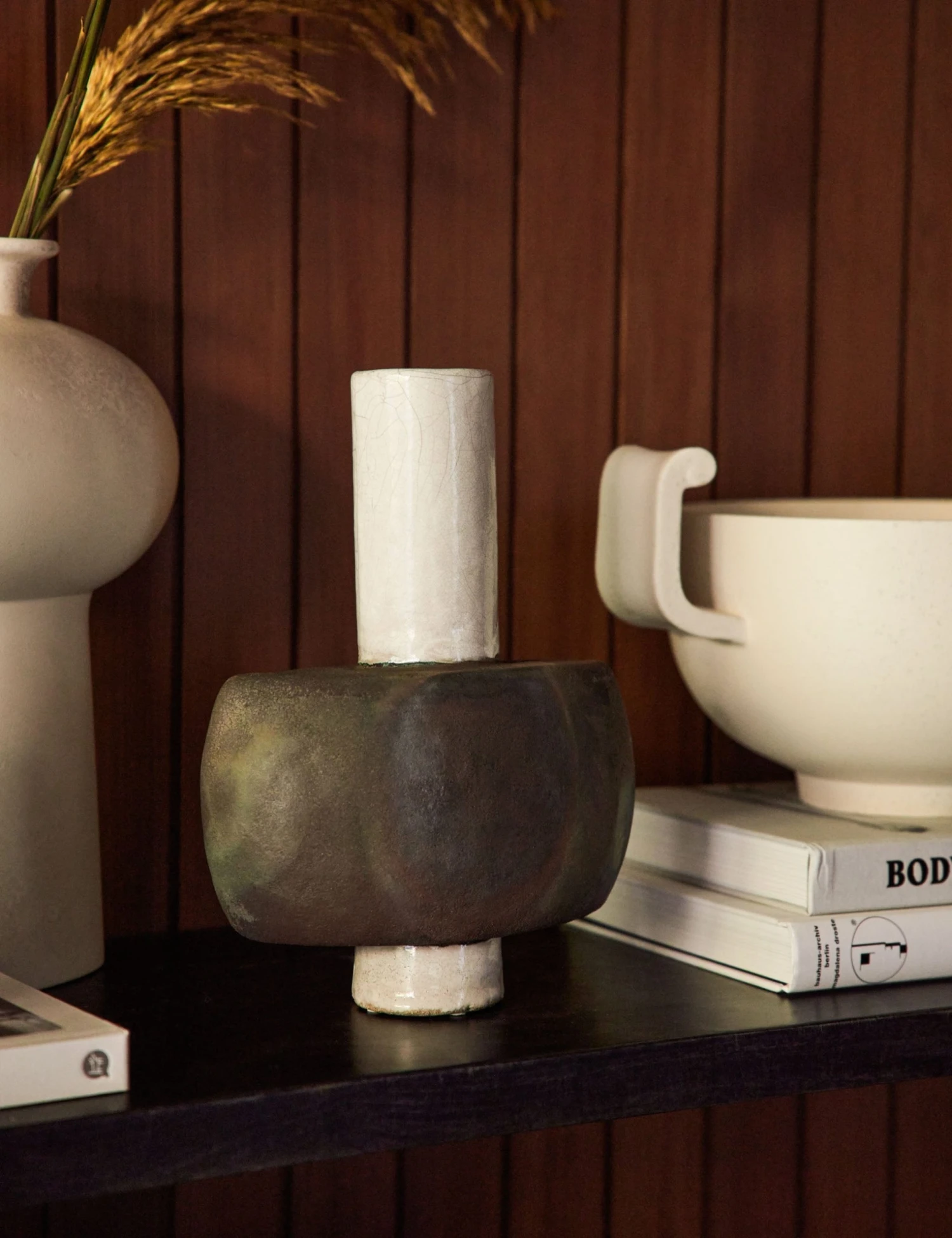 ceramics_vignette_4396-site_crop_ca91b38e-4754-40f9-9013-74a0bd835312.jpg Lulu And Georgia Iara Vase