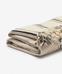 Lulu And Georgia House No. 23 Monte Viso Bed Cover