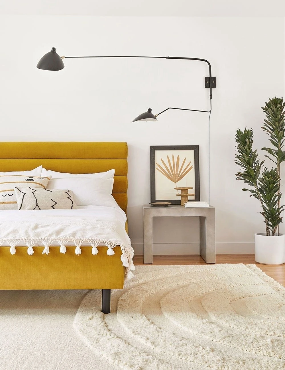 joselin-sconce_2_b98436a1-7e4f-4302-93a7-016c9d9459cd.jpg Lulu And Georgia Joseline Sconce