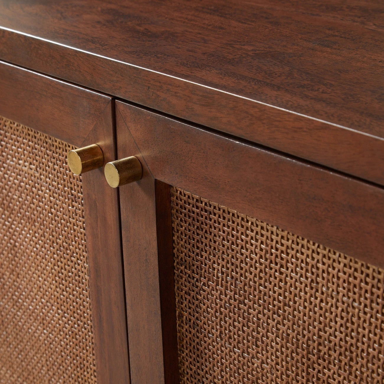 lvr00248_5.jpg Lulu And Georgia Zeta Media Console