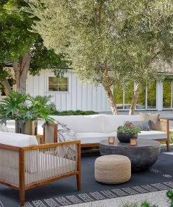 Lulu And Georgia Halia Throw