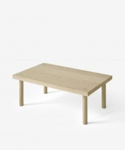 Lulu And Georgia Sun At Six Yucca Stand