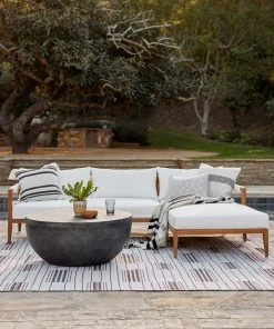 Lulu And Georgia Outdoor Collection Ohana Indoor / Outdoor Round Coffee Table