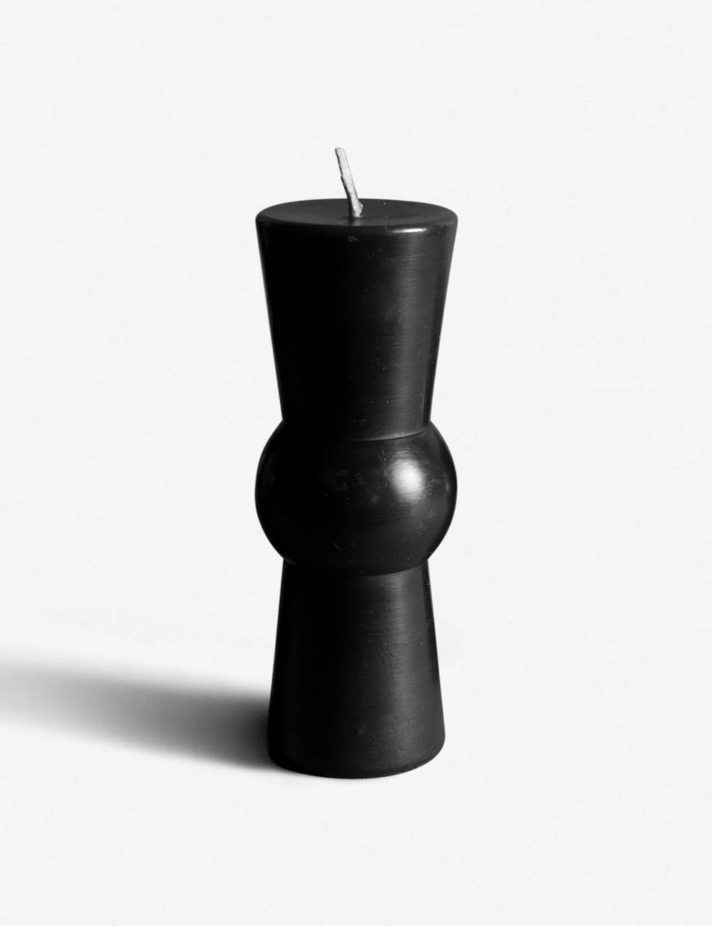 pillarblk_2.jpg Lulu And Georgia Wren Pillar Candle