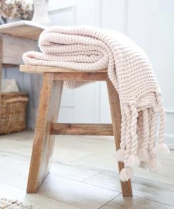 Lulu And Georgia Pom Pom At Home Trestles Throw