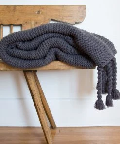 Lulu And Georgia Pom Pom At Home Trestles Throw