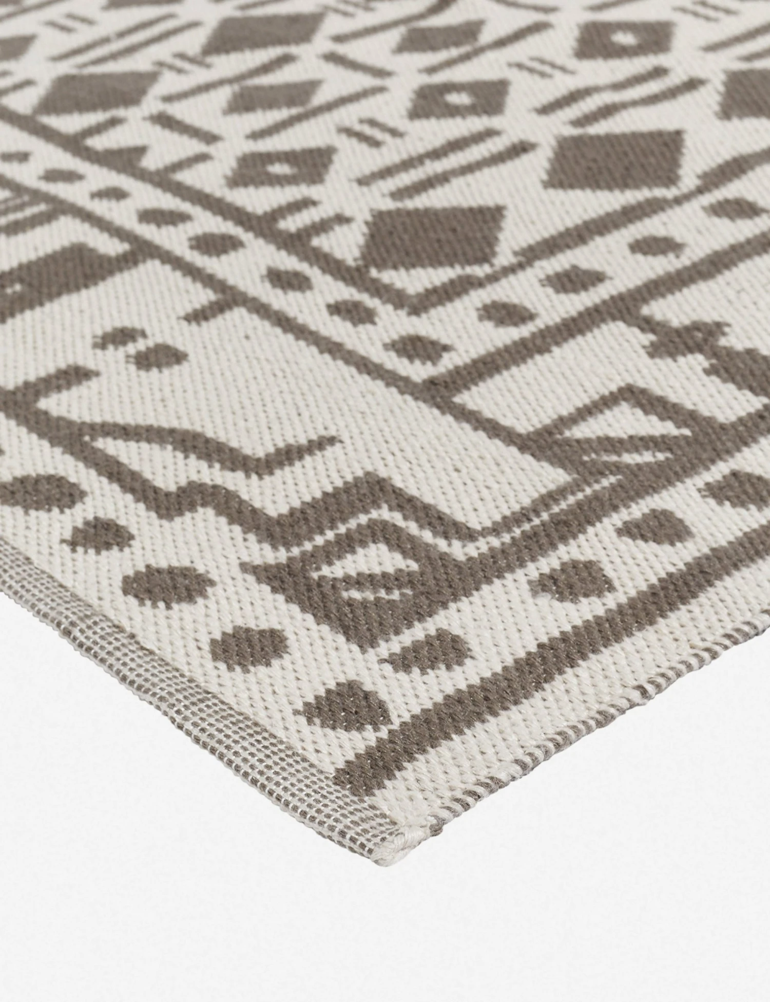porto_indoor-outdoor_rug_0103.jpg Lulu And Georgia Porto Reversible Indoor / Outdoor Rug Rugs
