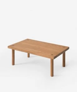 Lulu And Georgia Sun At Six Yucca Stand