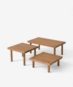 Lulu And Georgia Sun At Six Yucca Stand