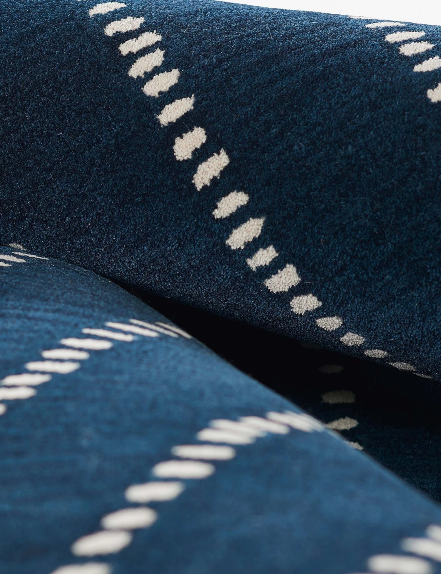 simbasim-1nvy_5.jpg Lulu And Georgia Earth Tones Posey Rug