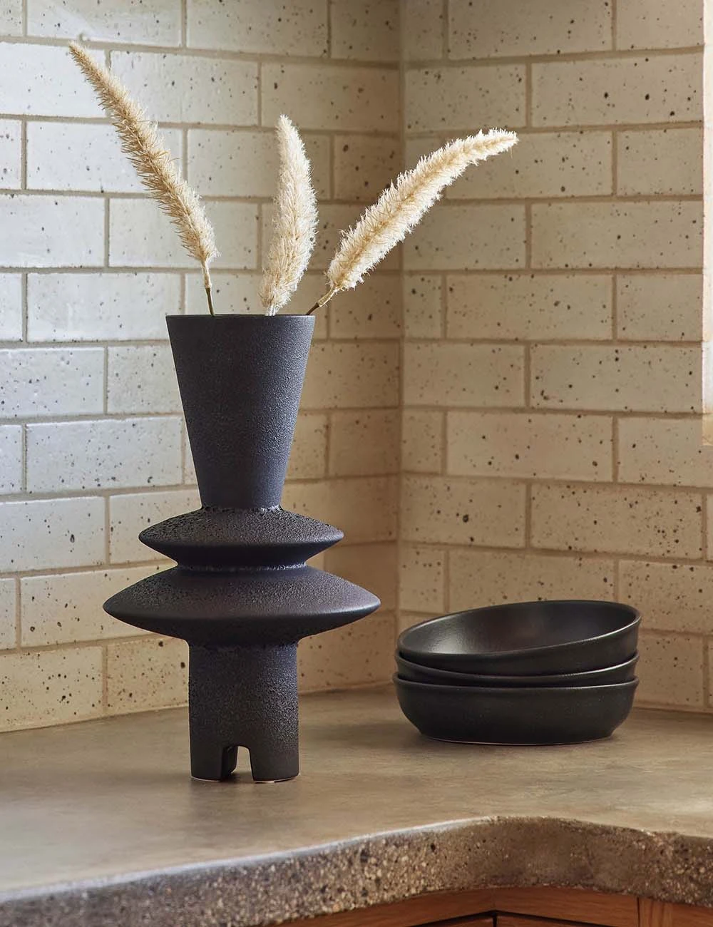 tabletop_vignettes_6793-site_crop_1.jpg Lulu And Georgia Adelyn Geometric Vase, Black By Lemieux Et Cie