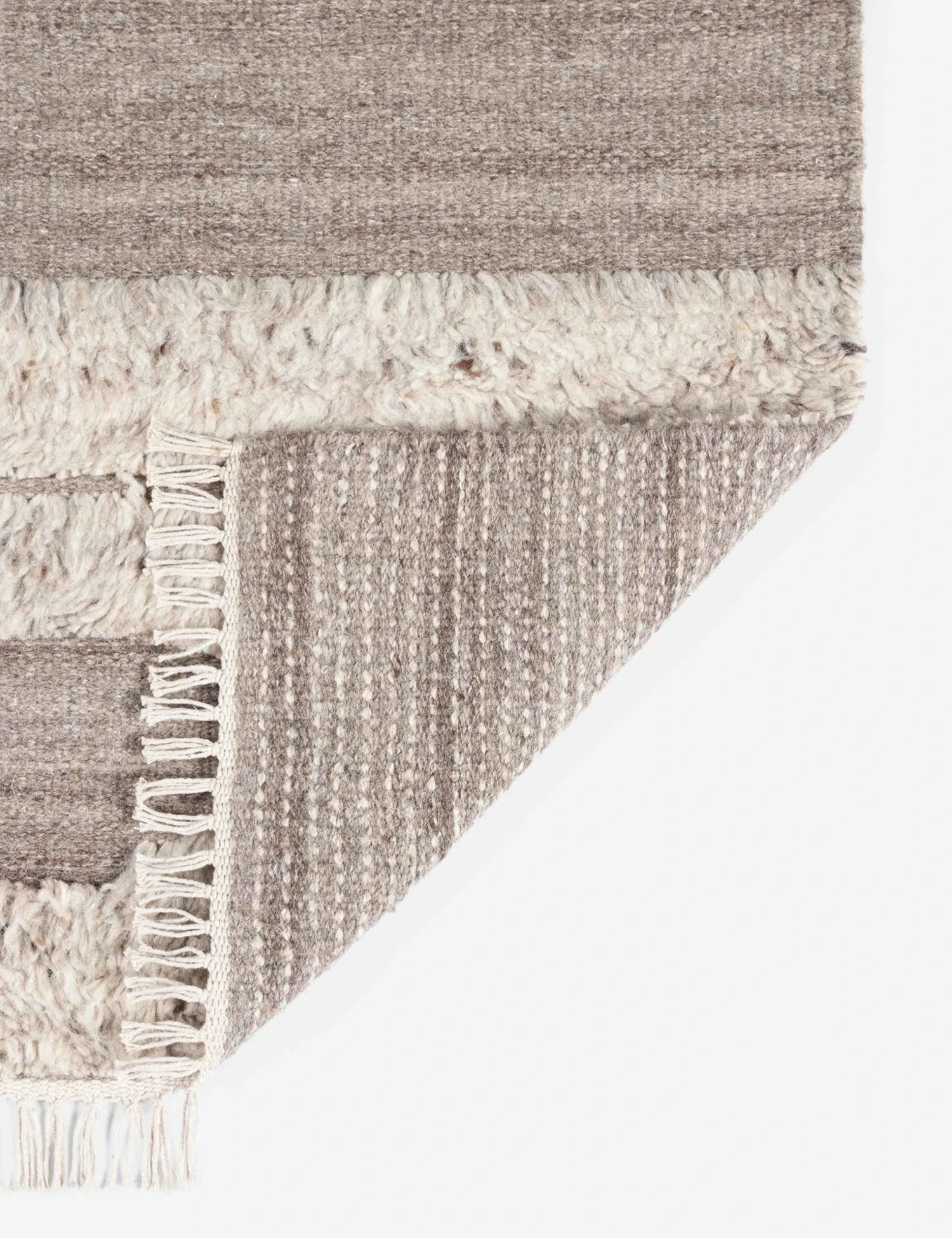 tumeni_nat_5_0cfb67ef-96ce-45ac-b99f-1e96e359da62.jpg Lulu And Georgia Lemieux Et Cie By Momeni Tumeni Rug