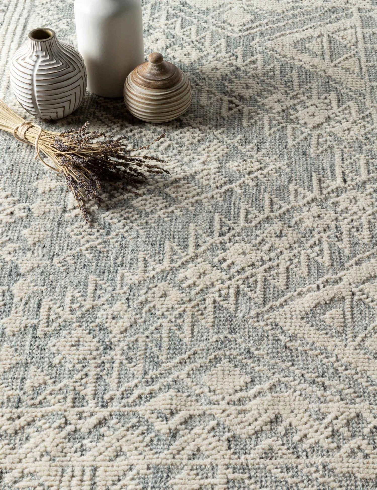 tun2306-styleshot_001.jpg Lulu And Georgia Sabella Rug