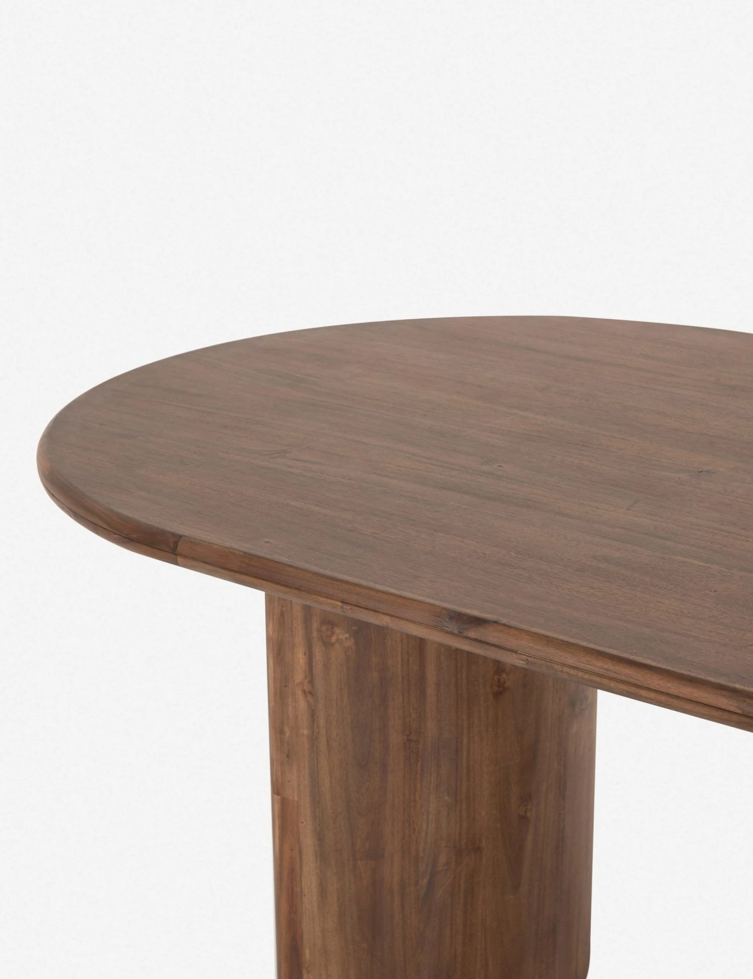 vhdn-044_det_7_8e5a6c00-2e75-4f82-9289-d25d85b964d4.jpg Lulu And Georgia Gilda Oval Dining Table