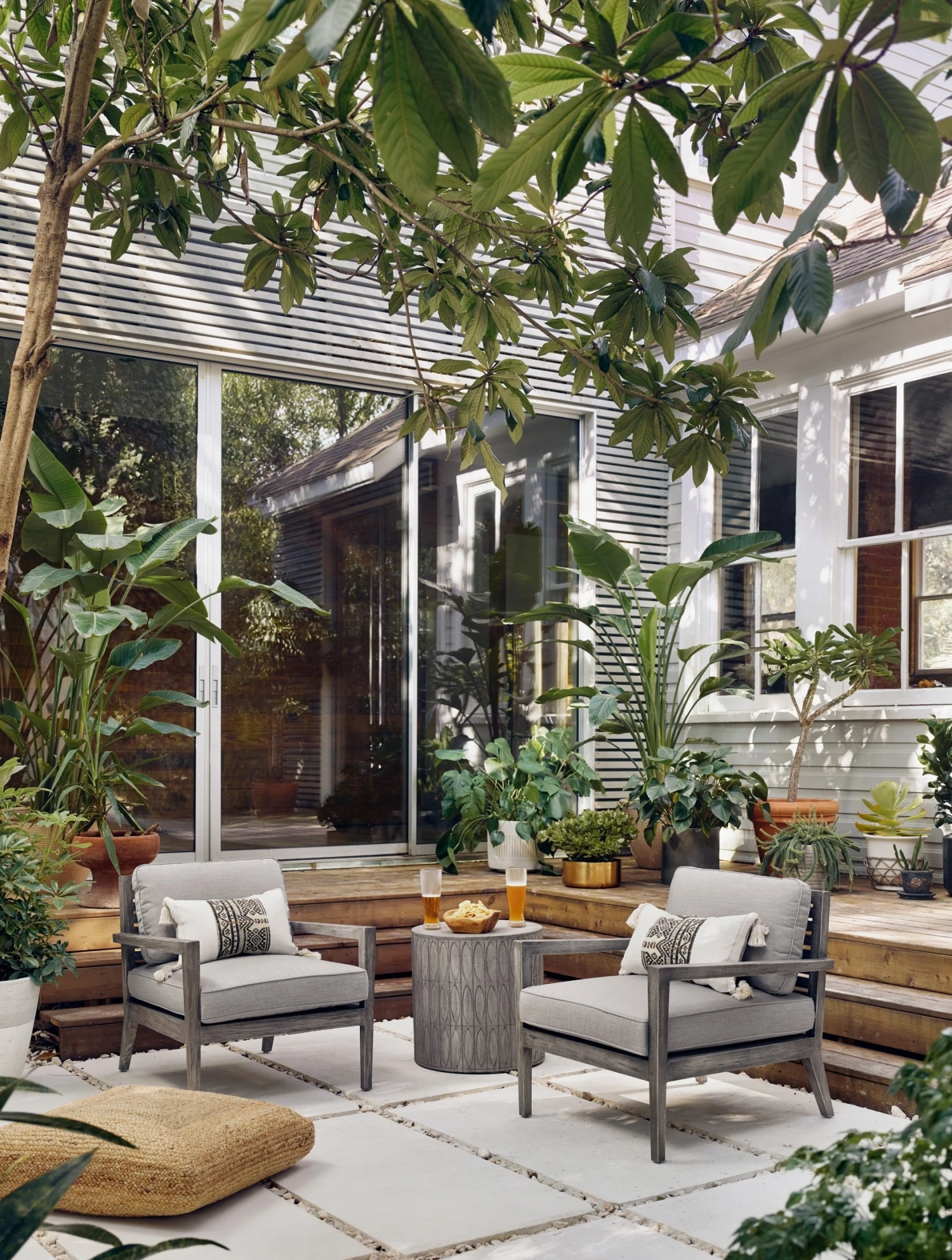 vthy-006_rom_1.jpg Lulu And Georgia Outdoor Collection Glyn Indoor / Outdoor Side Table